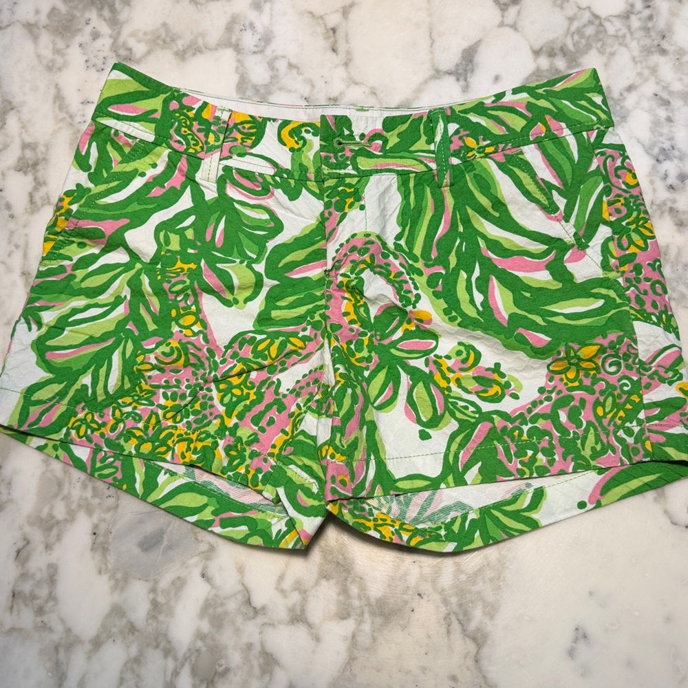 Lilly Pulitzer Callahan shorts size 4